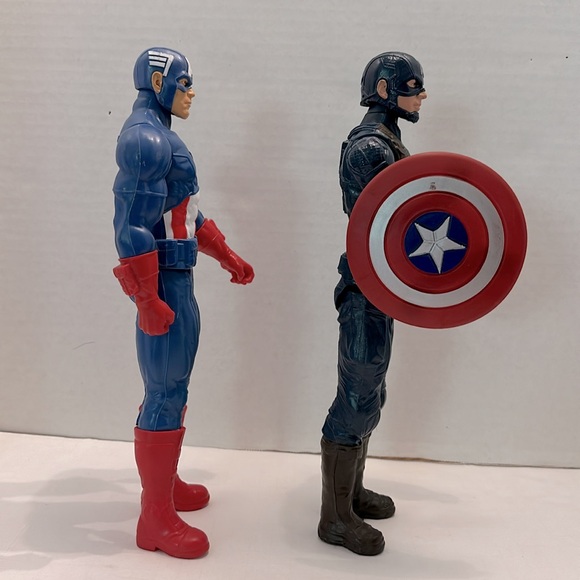 Caption America Hero Marvel Action Figures 2013 and 2018 with Removable Shield - Picture 3 of 4